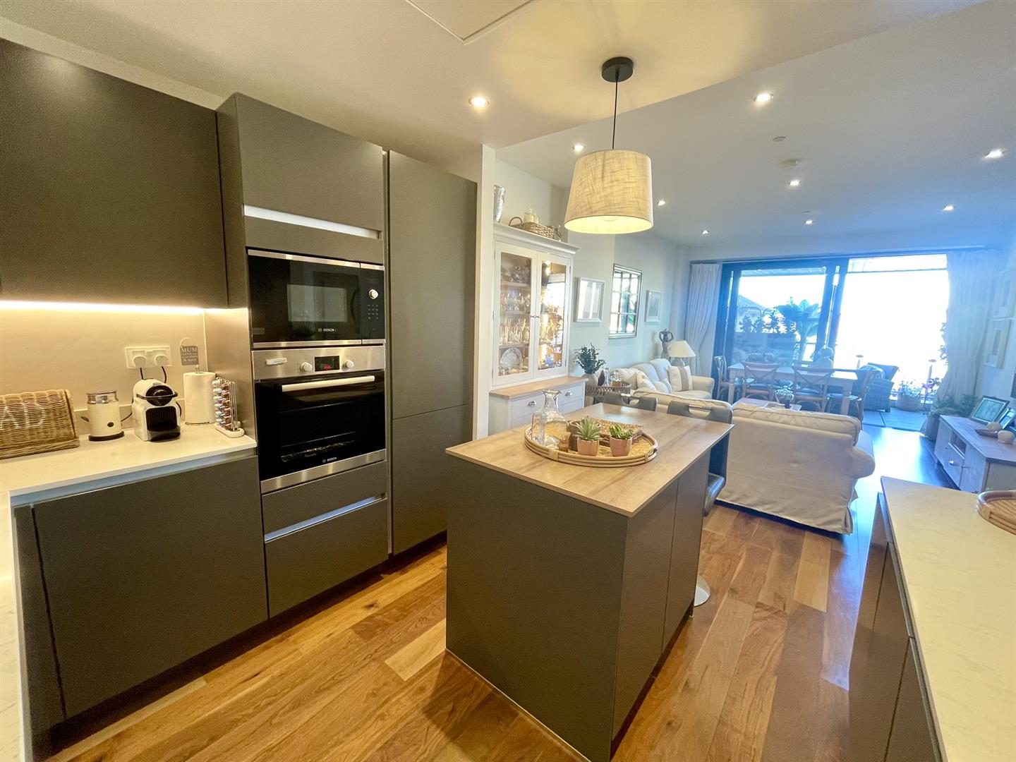 Image of Apartment - 2 Bedrooms - 2 Bathrooms for Sale in Midtown-Gibraltar, Image 3